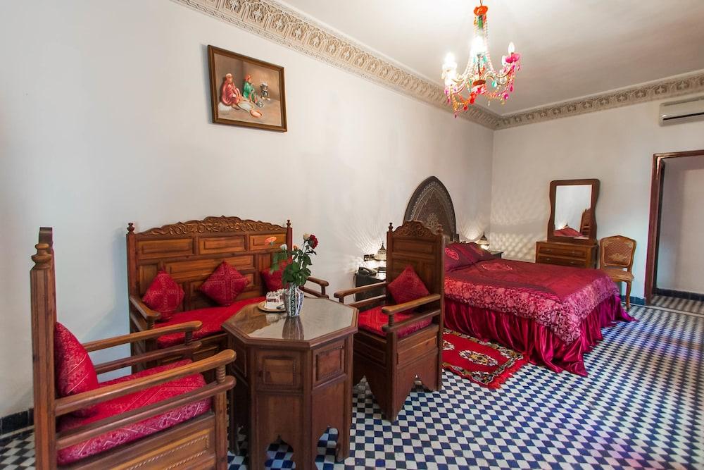 Dar Chrifa Riad 4*
