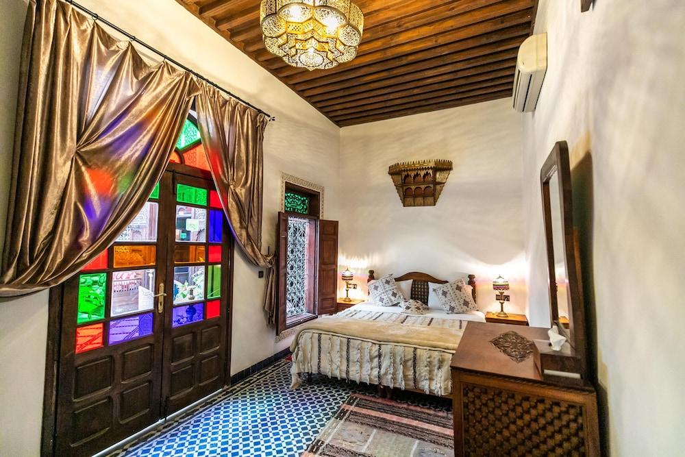 Dar Chrifa Riad Fez
